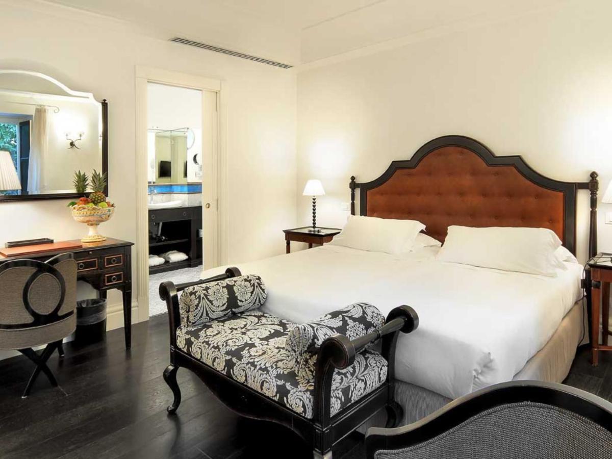 Villa Athena Resort Agrigento Bagian luar foto A suite at the Mandarin Oriental, Bangkok