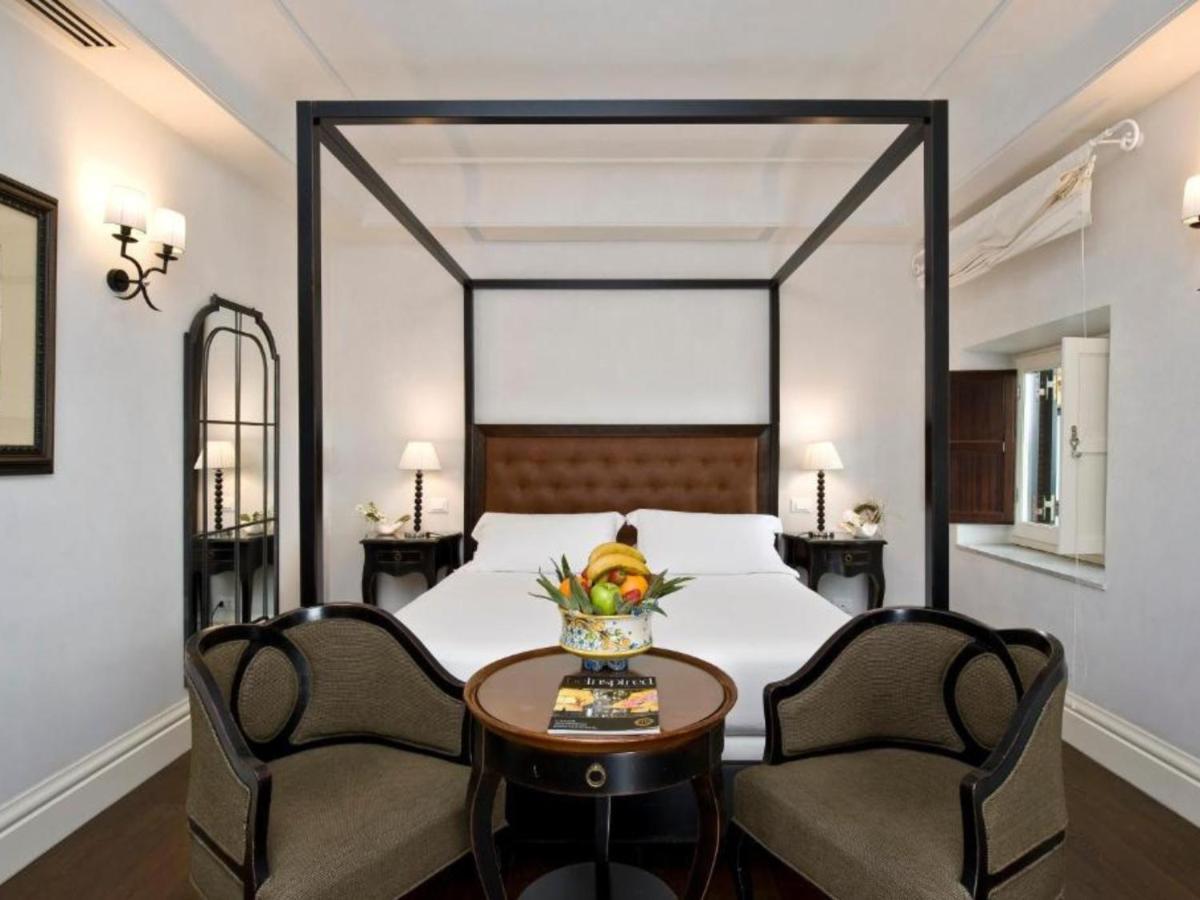 Villa Athena Resort Agrigento Bagian luar foto A room at the hotel