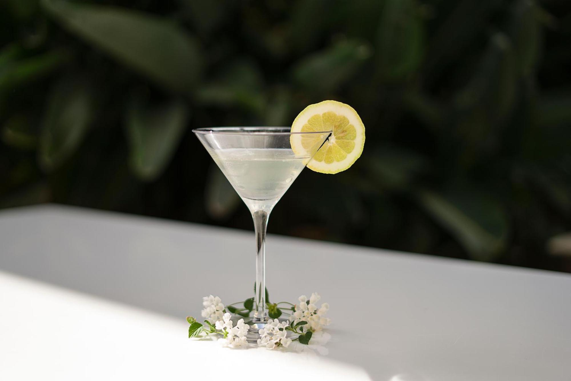 Villa Athena Resort Agrigento Bagian luar foto A lemon drop martini