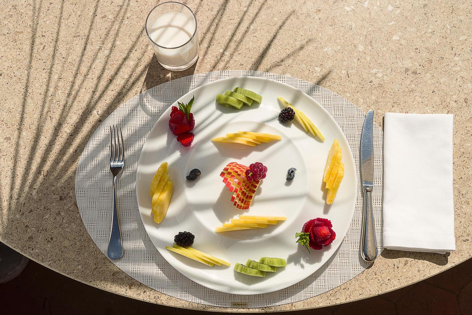 Villa Athena Resort Agrigento Bagian luar foto A fruit plate