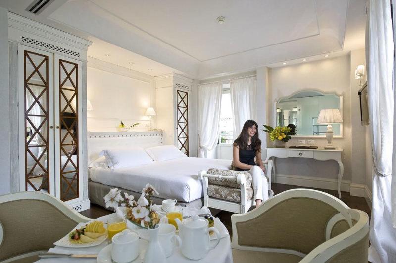 Villa Athena Resort Agrigento Bagian luar foto A suite at the Mandarin Oriental, Bangkok