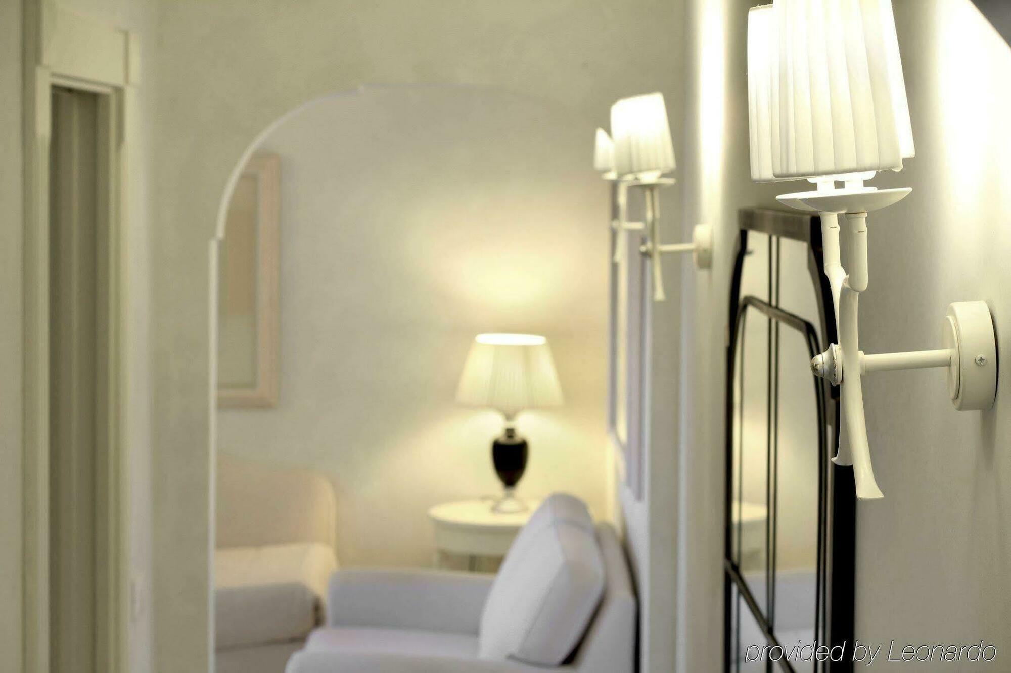 Villa Athena Resort Agrigento Bagian luar foto A room at the hotel